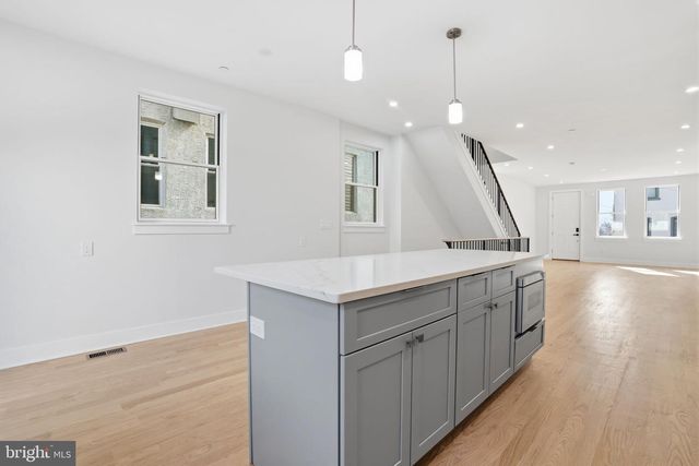 222 HERMITAGE ST, Philadelphia, PA 19127