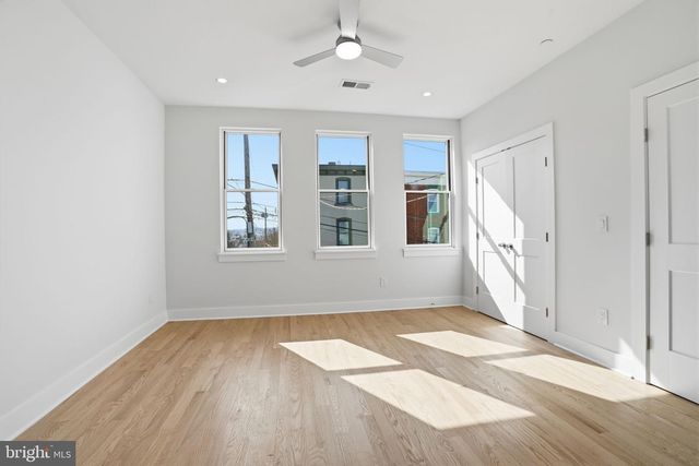 222 HERMITAGE ST, Philadelphia, PA 19127
