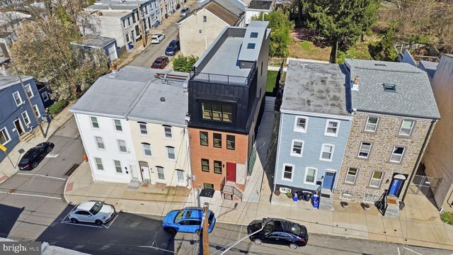 222 HERMITAGE ST, Philadelphia, PA 19127