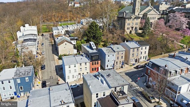 222 HERMITAGE ST, Philadelphia, PA 19127
