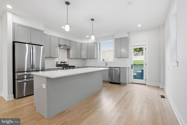 222 HERMITAGE ST, Philadelphia, PA 19127