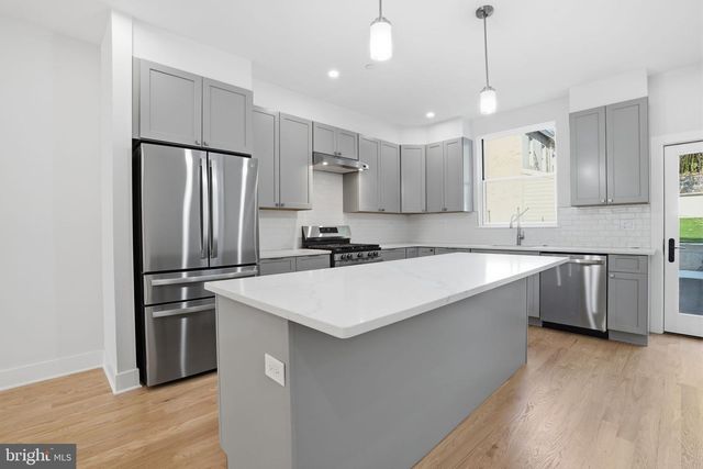 222 HERMITAGE ST, Philadelphia, PA 19127