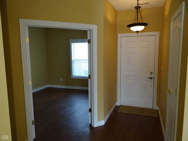 12302 Sagamore Woods Drive, Fishers, IN 46037