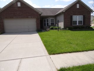 12302 Sagamore Woods Drive, Fishers, IN 46037
