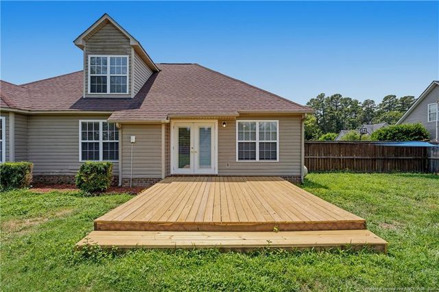 255 Seabiscuit Drive, Raeford, NC 28376