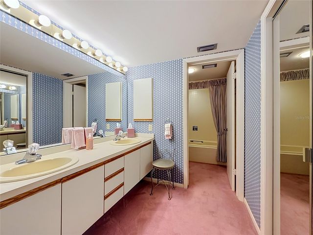 3078 EASTLAND BOULEVARD 209, Clearwater, FL 33761