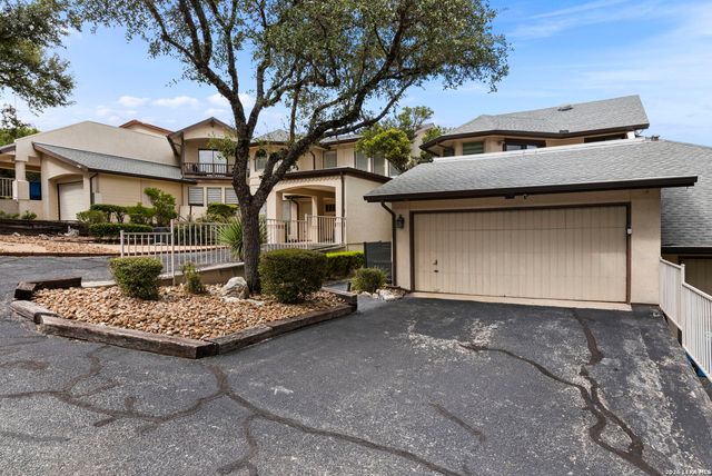 107 Tapatio Dr E, Boerne, TX 78006