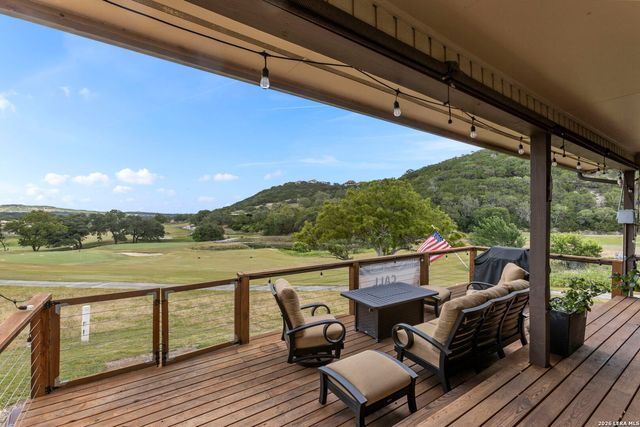 107 Tapatio Dr E, Boerne, TX 78006