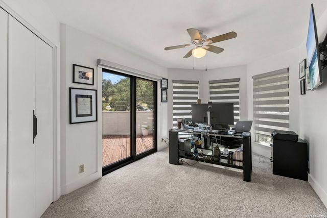 107 Tapatio Dr E, Boerne, TX 78006