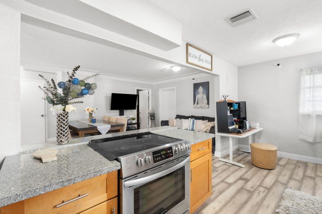 1241 NW 30th Avenue, Fort Lauderdale, FL 33311