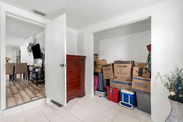 1241 NW 30th Avenue, Fort Lauderdale, FL 33311