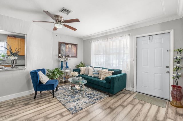 1241 NW 30th Avenue, Fort Lauderdale, FL 33311