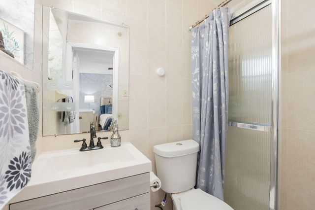1241 NW 30th Avenue, Fort Lauderdale, FL 33311
