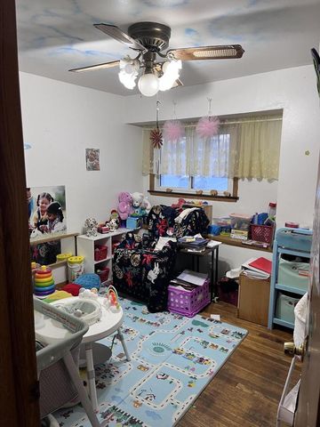 6864 N 85th STREET, Milwaukee, WI 53224