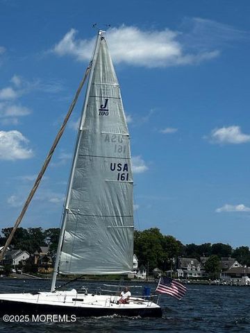 101 Harbor Court, Pine Beach, NJ 08741