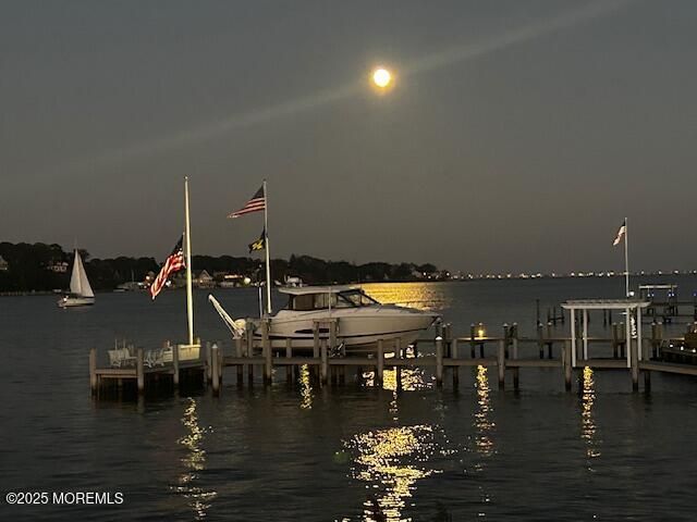 101 Harbor Court, Pine Beach, NJ 08741