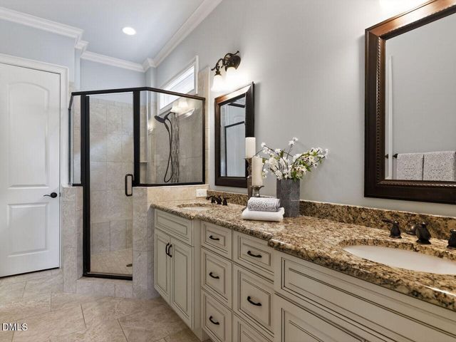 1920 Green Oaks Parkway, Holly Springs, NC 27540
