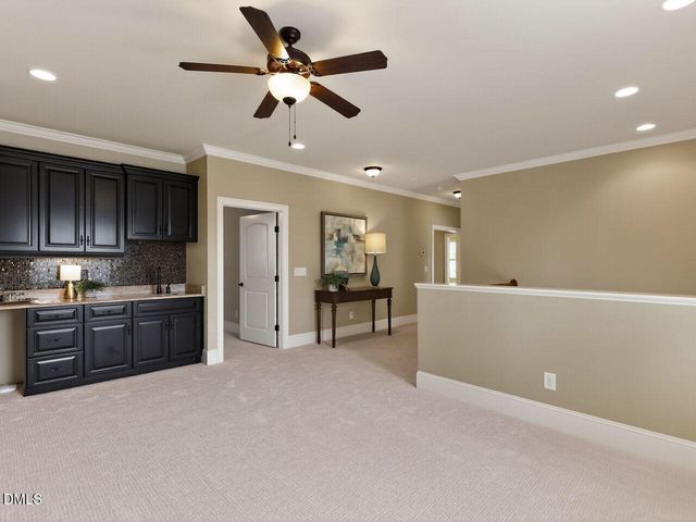 1920 Green Oaks Parkway, Holly Springs, NC 27540