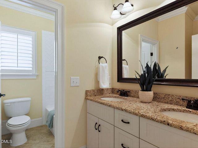 1920 Green Oaks Parkway, Holly Springs, NC 27540