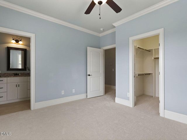 1920 Green Oaks Parkway, Holly Springs, NC 27540