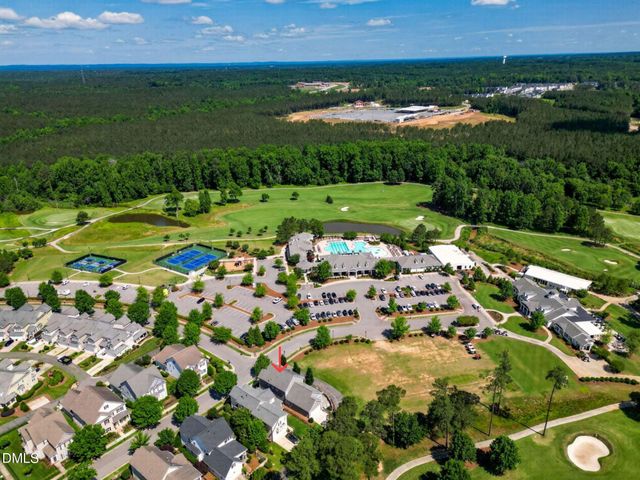 1920 Green Oaks Parkway, Holly Springs, NC 27540