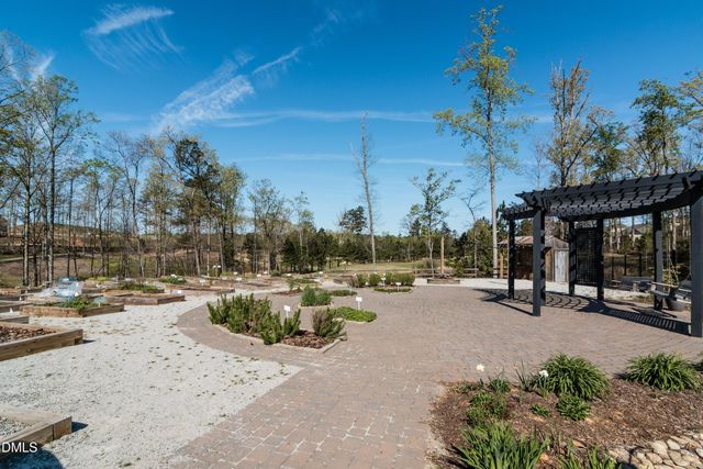 1920 Green Oaks Parkway, Holly Springs, NC 27540