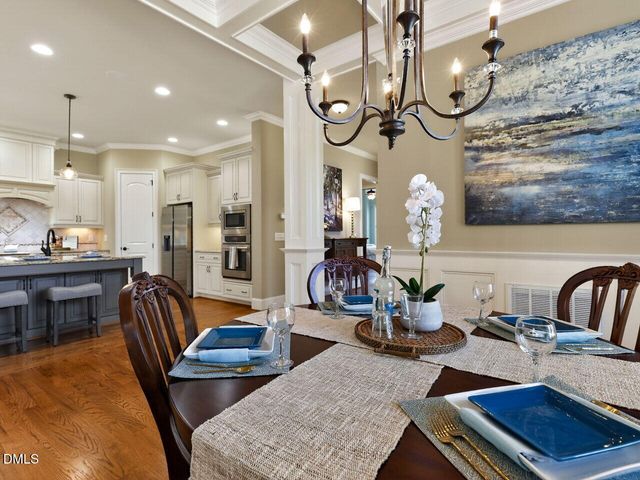 1920 Green Oaks Parkway, Holly Springs, NC 27540
