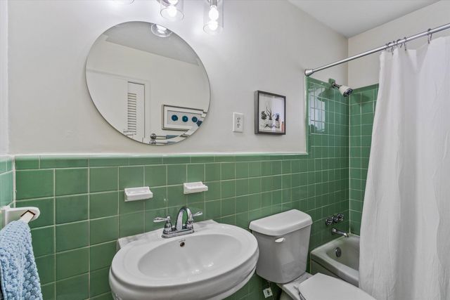 272 LEONORA DR, Memphis, TN 38117