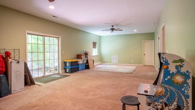 520 Abberly Lane, Boiling Springs, SC 29316