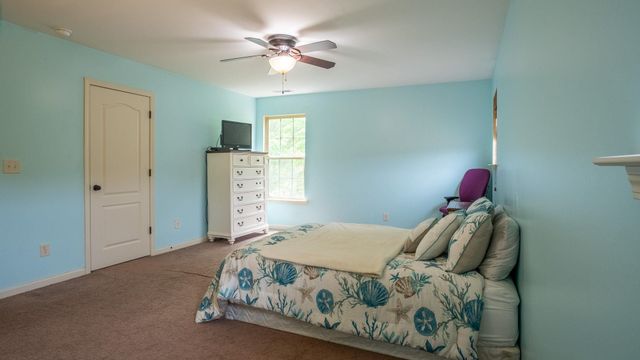520 Abberly Lane, Boiling Springs, SC 29316