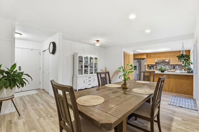 5932 Angelo Dr, Loomis, CA 95650