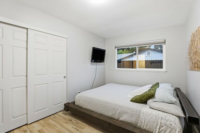 5932 Angelo Dr, Loomis, CA 95650