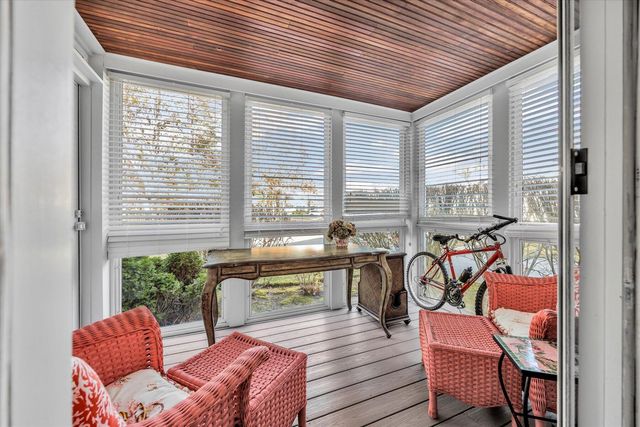 4 Bob White UNIT 4, Mashpee, MA 02649