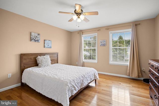 10 BROOK LN, Lumberton, NJ 08048