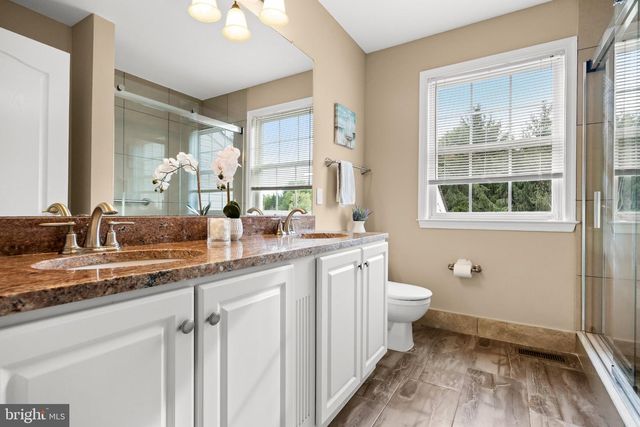 10 BROOK LN, Lumberton, NJ 08048