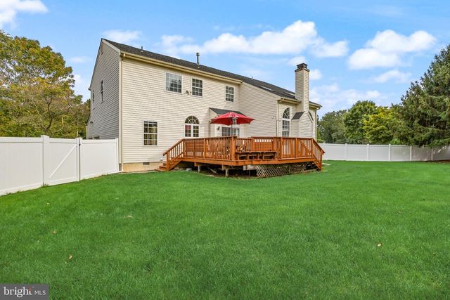 10 BROOK LN, Lumberton, NJ 08048