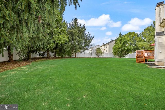 10 BROOK LN, Lumberton, NJ 08048