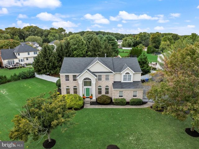 10 BROOK LN, Lumberton, NJ 08048
