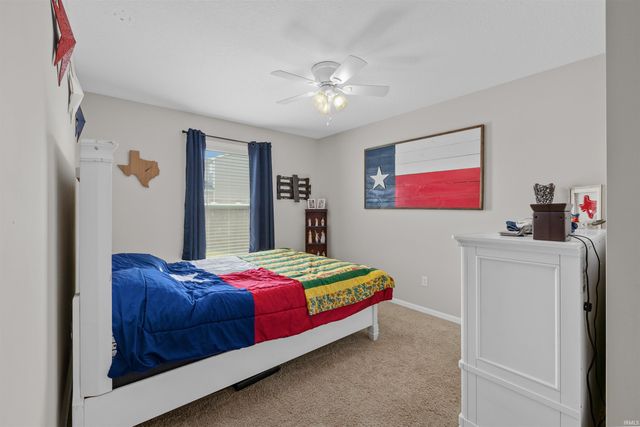 1918 Sonnet Cove, Fort Wayne, IN 46818