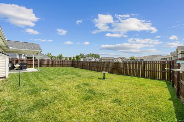 1918 Sonnet Cove, Fort Wayne, IN 46818