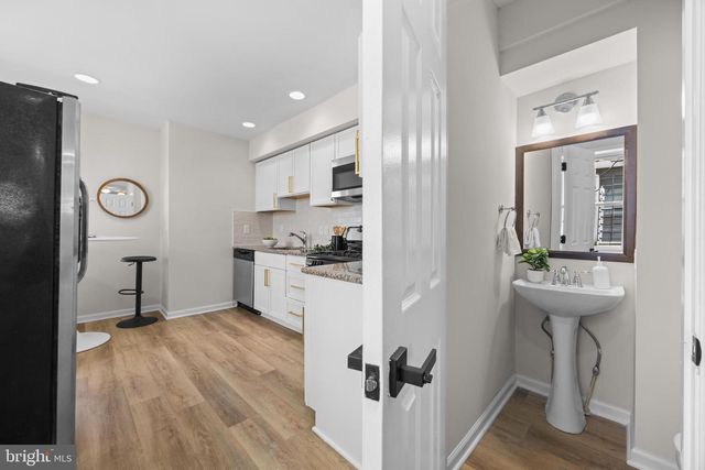 927 S HANOVER ST, Baltimore, MD 21230