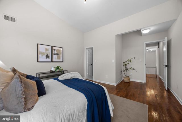 927 S HANOVER ST, Baltimore, MD 21230