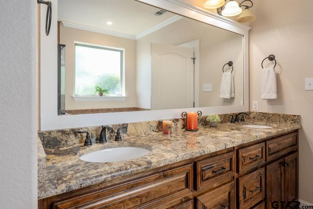 104 Crepe Myrtle, Corsicana, TX 75109