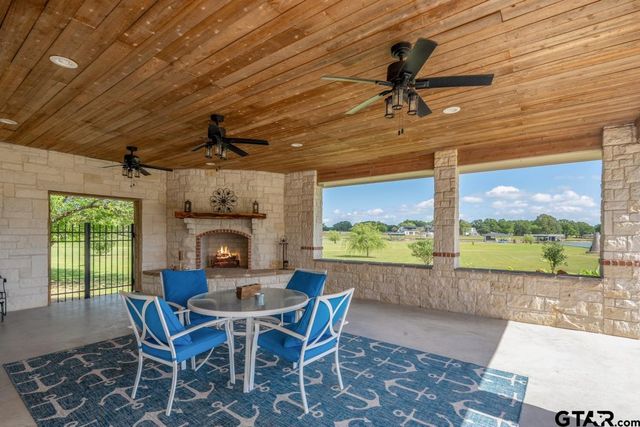 104 Crepe Myrtle, Corsicana, TX 75109