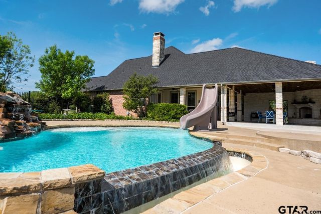 104 Crepe Myrtle, Corsicana, TX 75109