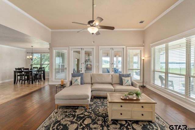 104 Crepe Myrtle, Corsicana, TX 75109