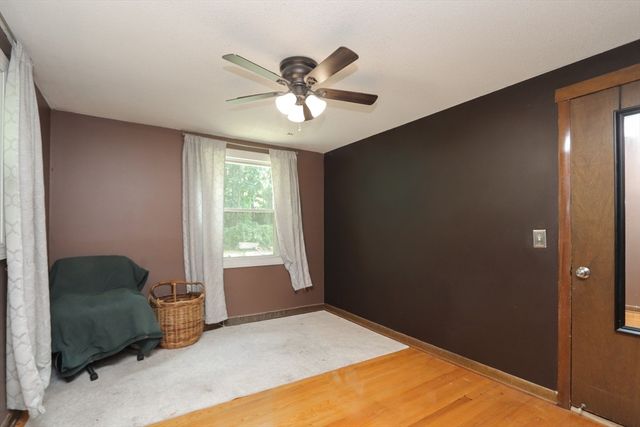 41 Rosedale Ave, Springfield, MA 01128