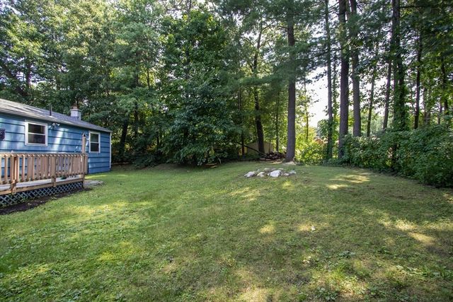 41 Rosedale Ave, Springfield, MA 01128