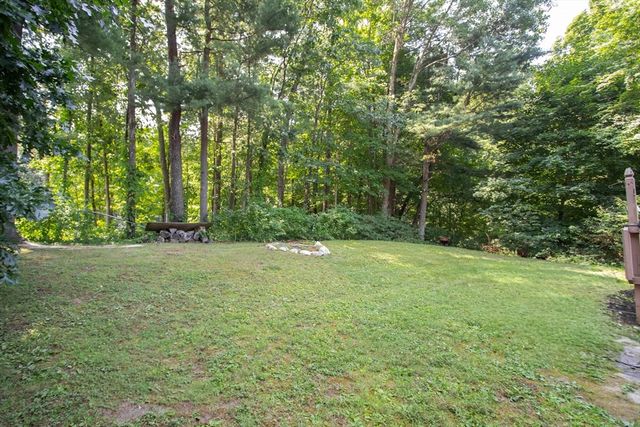 41 Rosedale Ave, Springfield, MA 01128