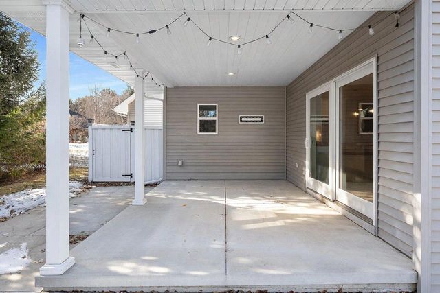 905 RED FOX DRIVE, Green Bay, WI 54313